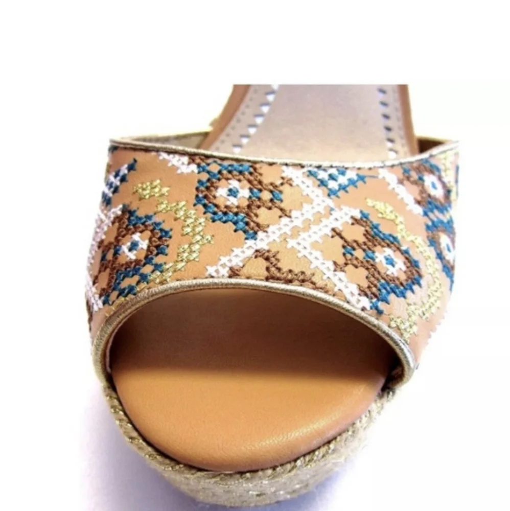 Aztec Gold Metallic Espadrille Platform Wedges 9.5 - Sam Edelman Circus